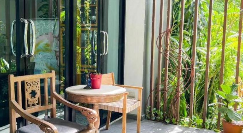 Bb House Mini Suite Hotel Bangkok Exterior foto