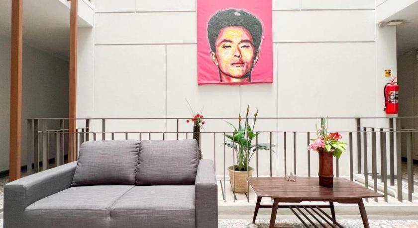 Bb House Mini Suite Hotel Bangkok Exterior foto