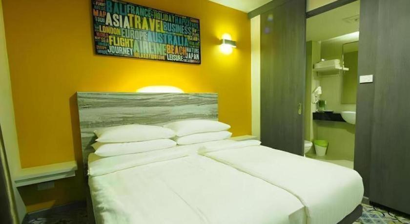Bb House Mini Suite Hotel Bangkok Exterior foto