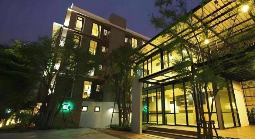 Bb House Mini Suite Hotel Bangkok Exterior foto