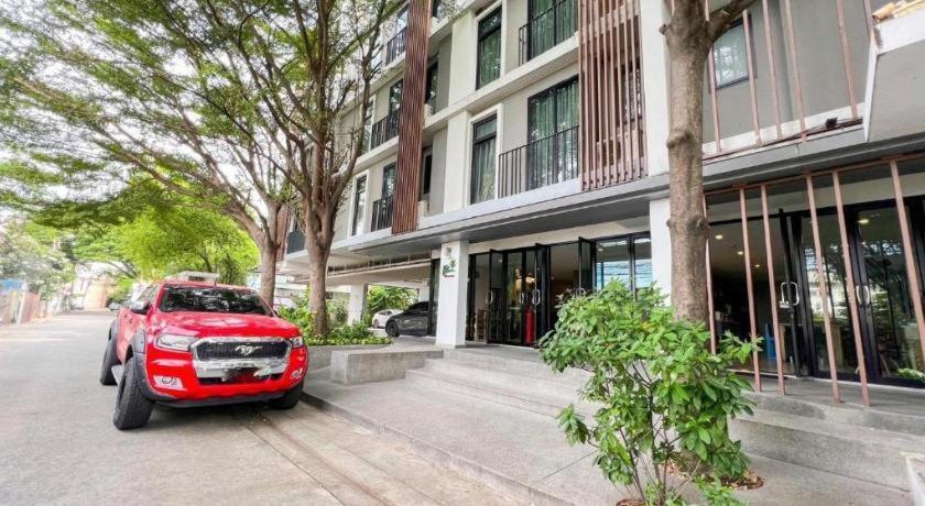 Bb House Mini Suite Hotel Bangkok Exterior foto